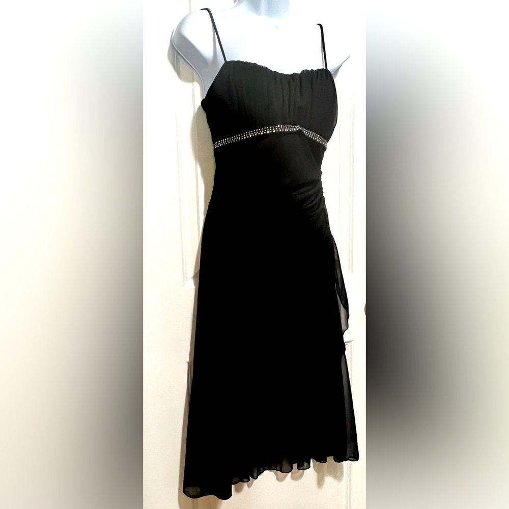 Black spaghetti strap party dress